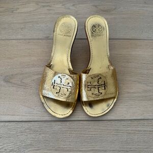 Tory Burch Gold Reva Logo Leather Kitten Heels